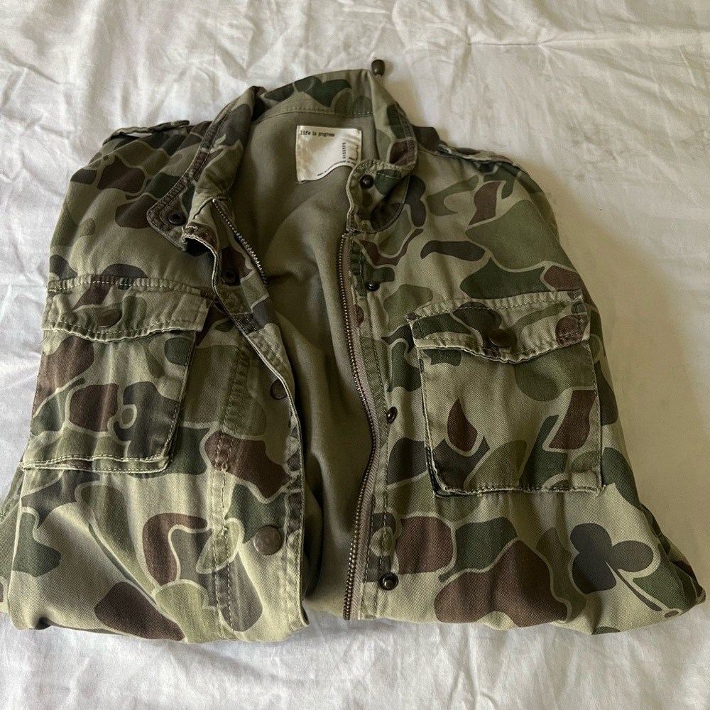 Camo Jacket - Picture 2 of 6